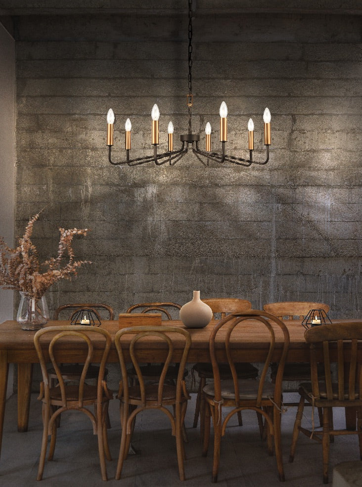Franklite Kasteel 8-Light Antique Bronze Candle Chandelier with Brass Details