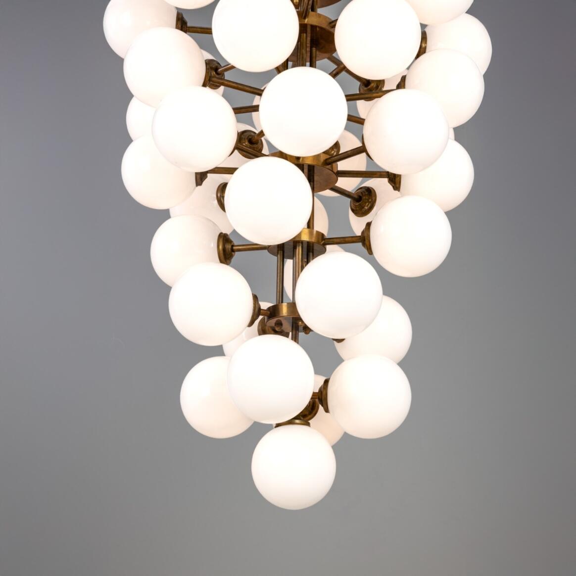 Mullan Lighting Merlot 37-Light Grape Brass Glass Globe Chandelier