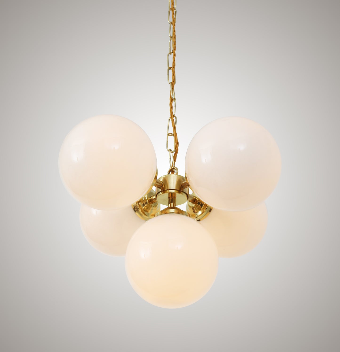 Mullan Lighting Yaoundé 5-Light Brass Globe Chandelier