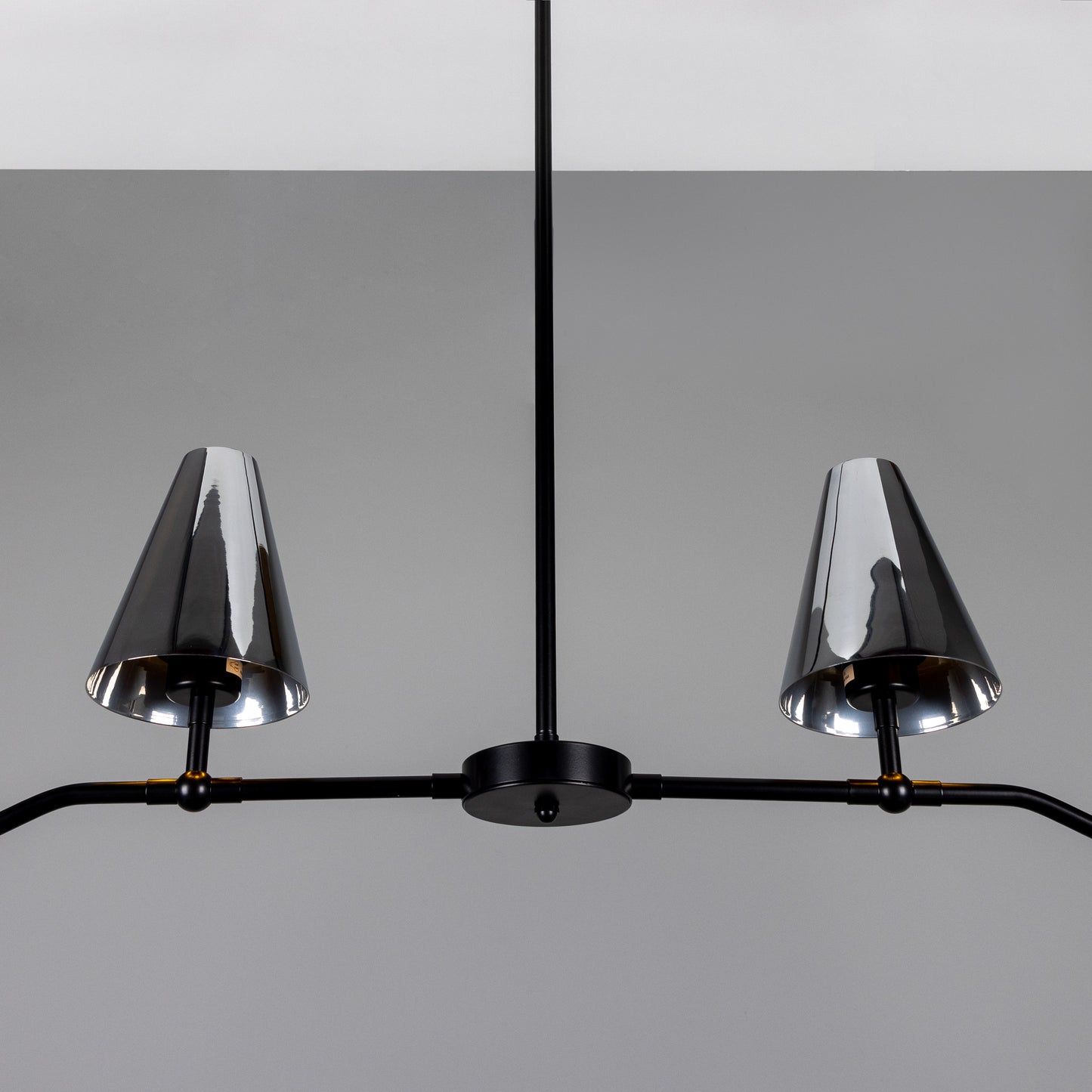 Mullan Lighting Salvador 4-light Island Brass Bar Chandelier