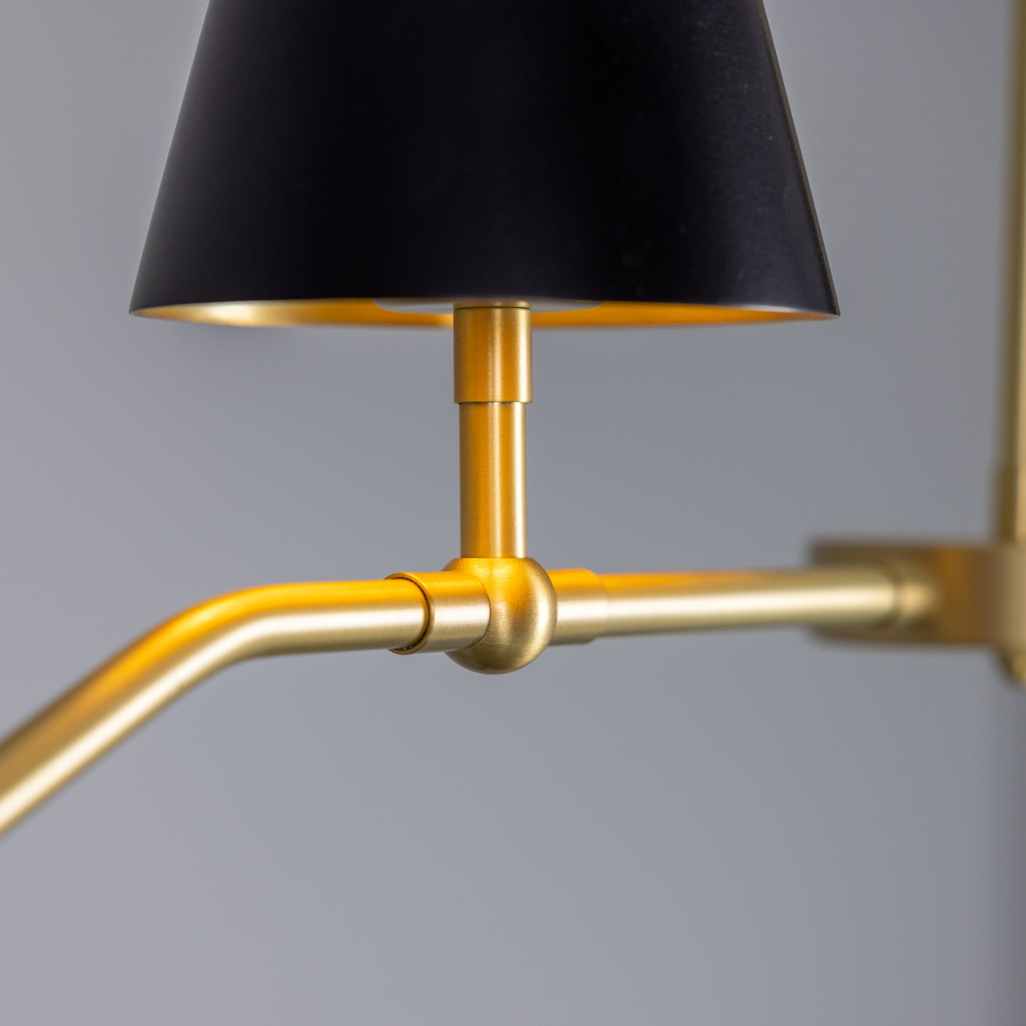 Mullan Lighting Salvador 4-light Island Brass Bar Chandelier